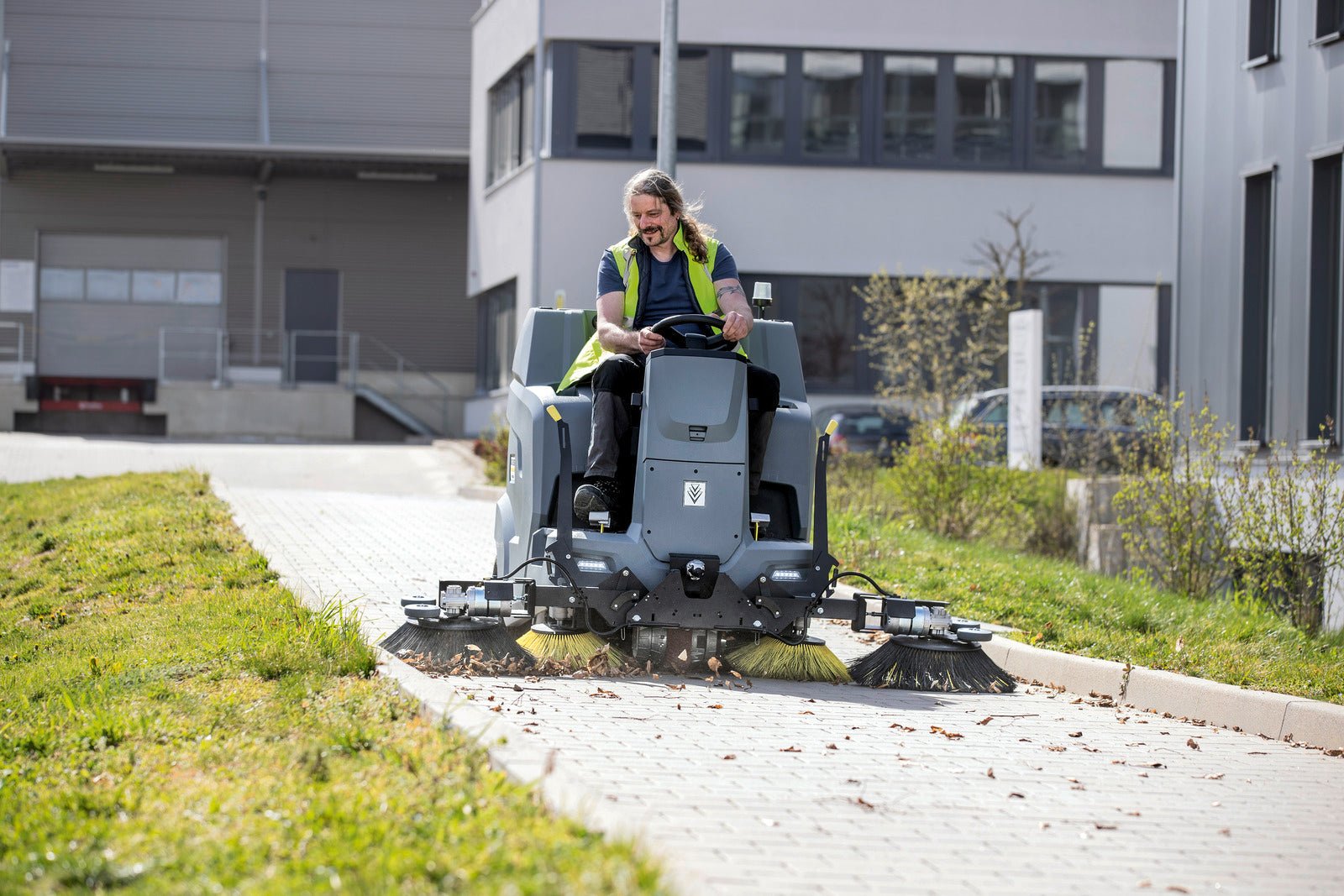 Kehrsaugmaschine KM 100/120 R Bp Pack 4SB - Flexclean GmbH - Abteilung Karcher Flexstore
