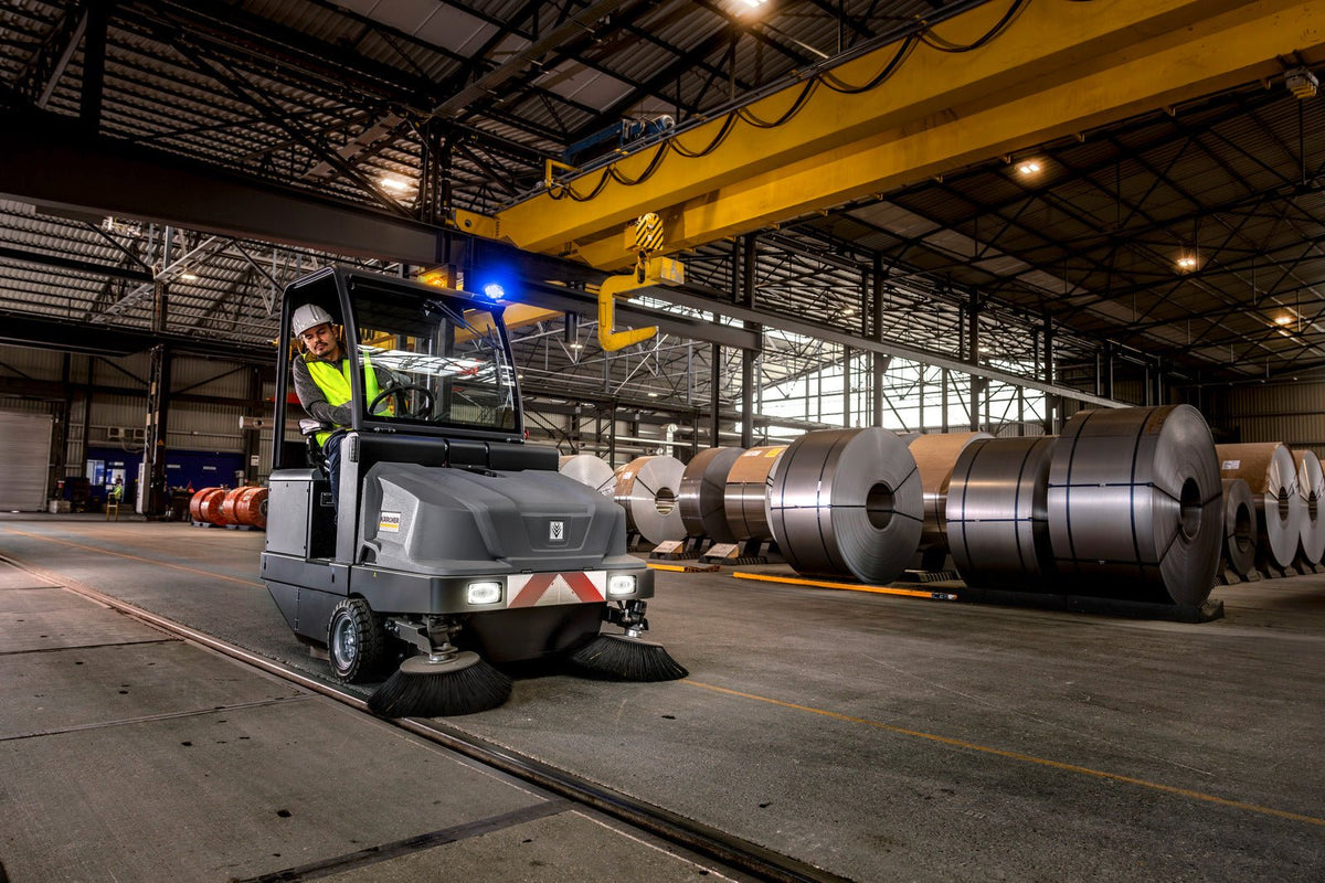 Kehrsaugmaschine KM 130/300 R I Bp Pack Li + FC - Flexclean GmbH - Abteilung Karcher Flexstore