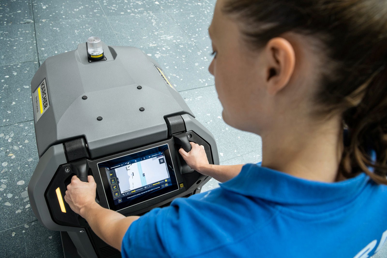 Scheuersaugmaschine KIRA BR 50 - Flexclean GmbH - Abteilung Karcher Flexstore