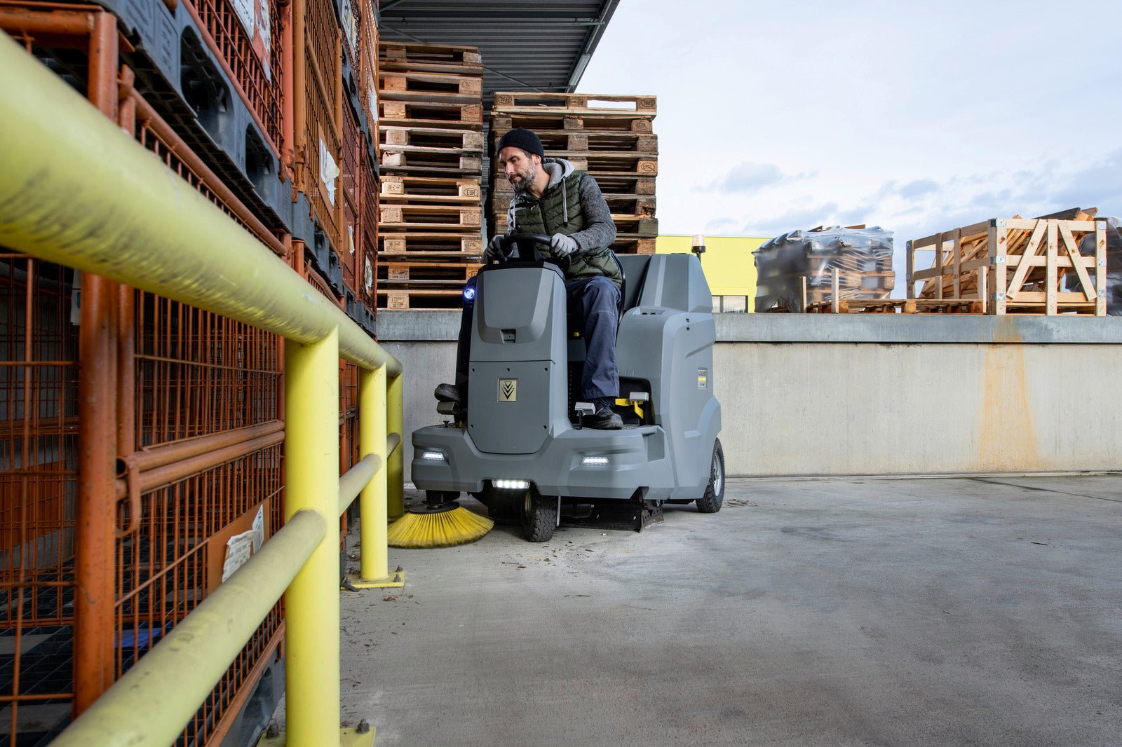 Kehrsaugmaschine KM 100/120 R G - Flexclean GmbH - Abteilung Karcher Flexstore