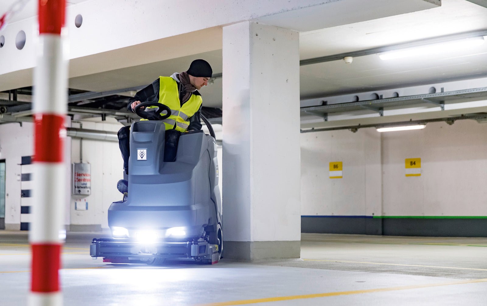 Scheuersaugmaschine B 150 R Bp Pack Adv 240Ah Wet+R85+DOSE+Rinse+SB - Flexclean GmbH - Abteilung Karcher Flexstore